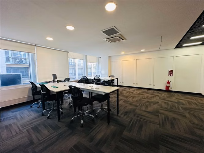 7 privados, sala de reuniones, 4 baños, 1 estac, Santiago - Imagen 12