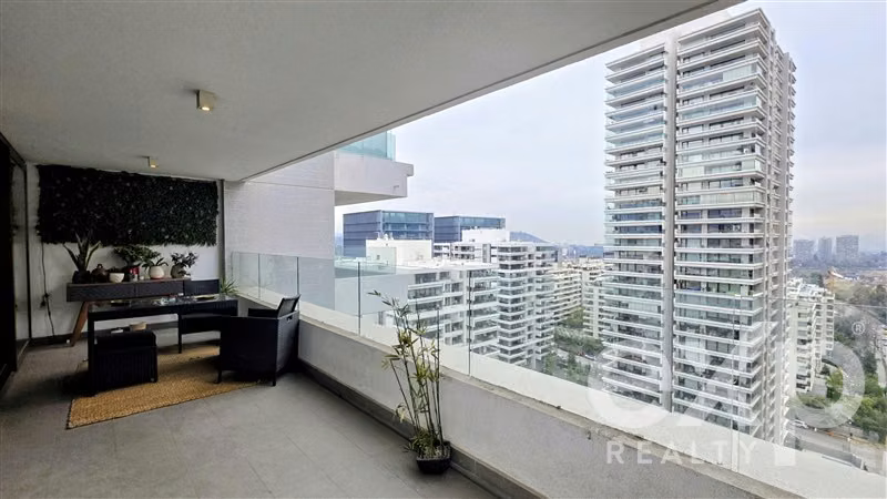 Departamento en venta de 3 dorm. en Vitacura