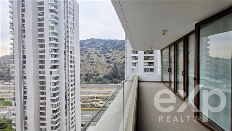 Departamento en venta de 3 dorm. en Vitacura