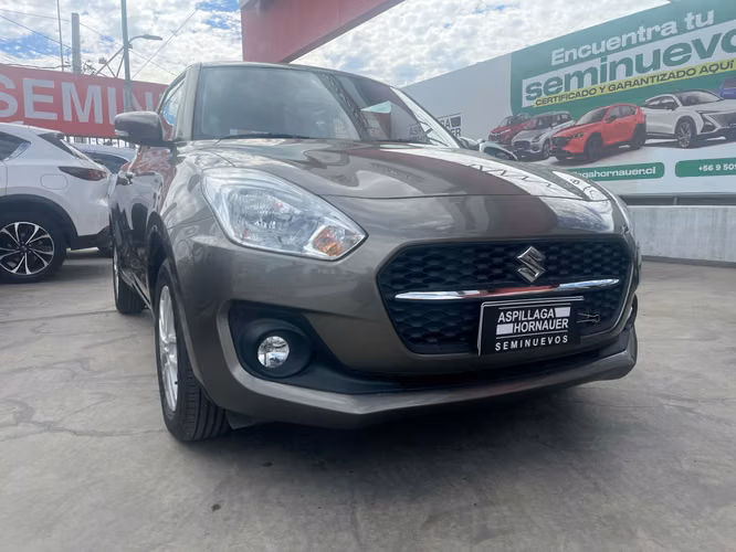 SUZUKI SWIFT GL SPORT MT - Imagen 9