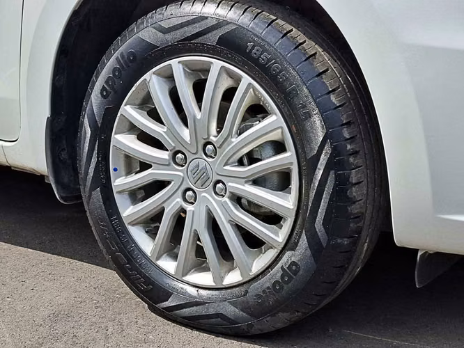 SUZUKI DZIRE 2024 - Imagen 8
