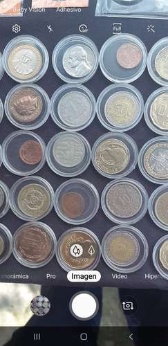 GRAN COLECCIÓN DE 1.300 MONEDAS DEL MUNDO