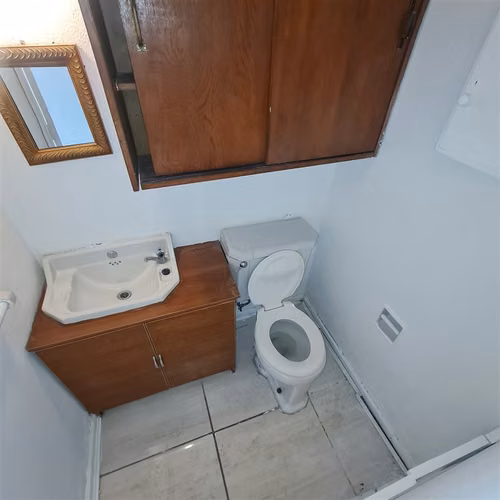 Oficina con baño privado en pleno centro de Santiago