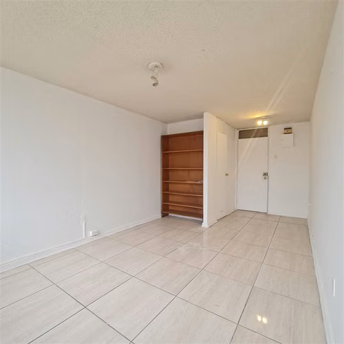 Oficina con baño privado en pleno centro de Santiago