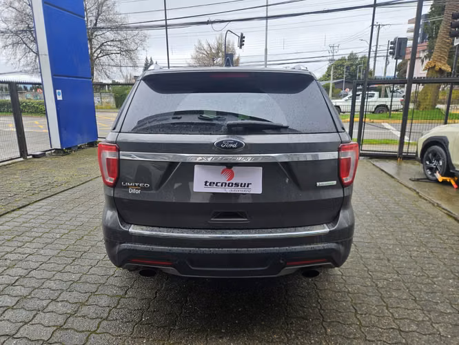 FORD EXPLORER - Imagen 5
