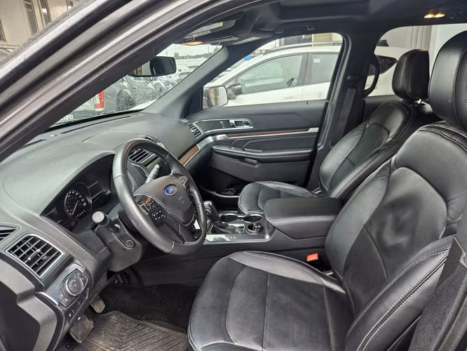 FORD EXPLORER - Imagen 9
