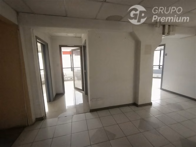 Oficinas en arriendo edificio Huallipen en San Antonio