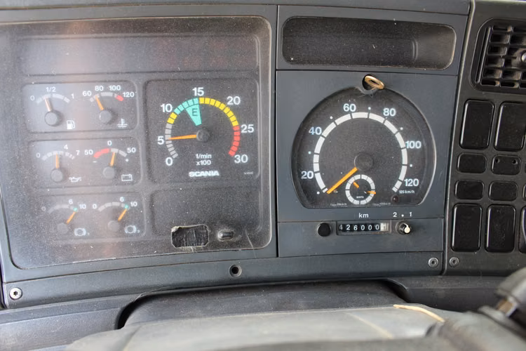 Scania p310 año 2007 Tracto 4x2 426.000 Kms Kit Hidraulico - Imagen 13