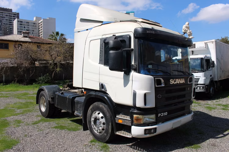 Scania p310 año 2007 Tracto 4x2 426.000 Kms Kit Hidraulico - Imagen 2