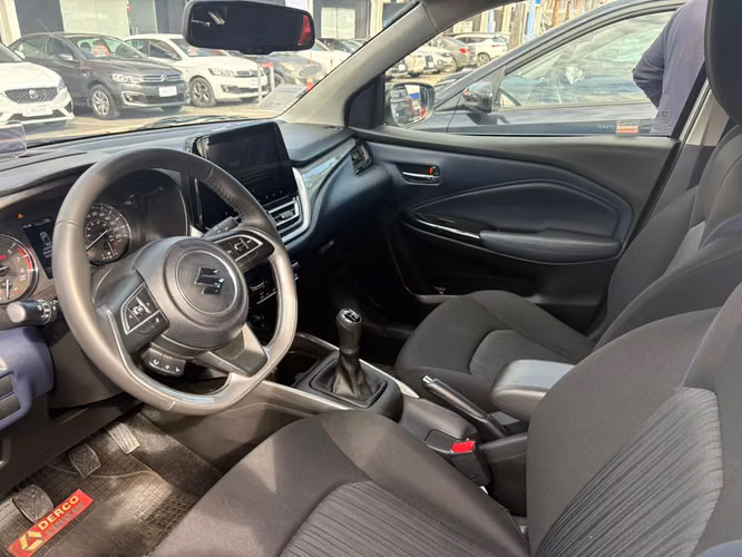 SUZUKI BALENO 1.5 GLX MT - Imagen 12