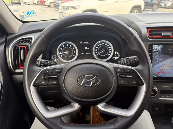 HYUNDAI CRETA 1.5 SU2I VALUE MT