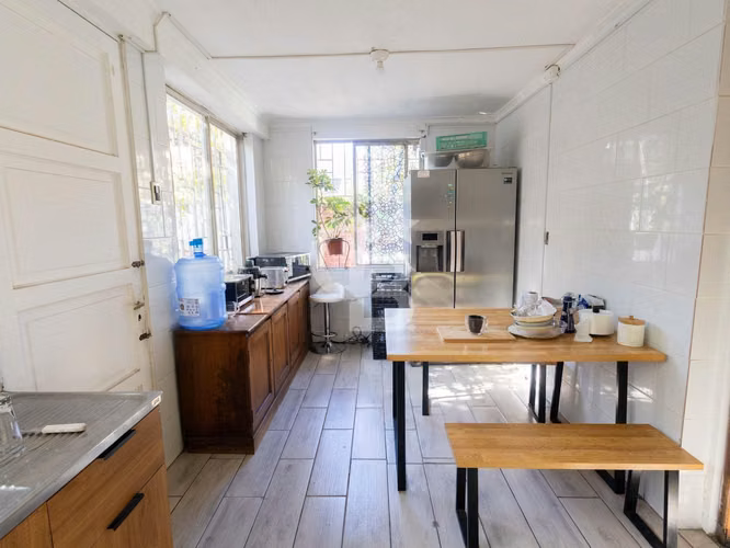 Gran Casa con Terreno para Jardin, Oficinas o similares - Imagen 3