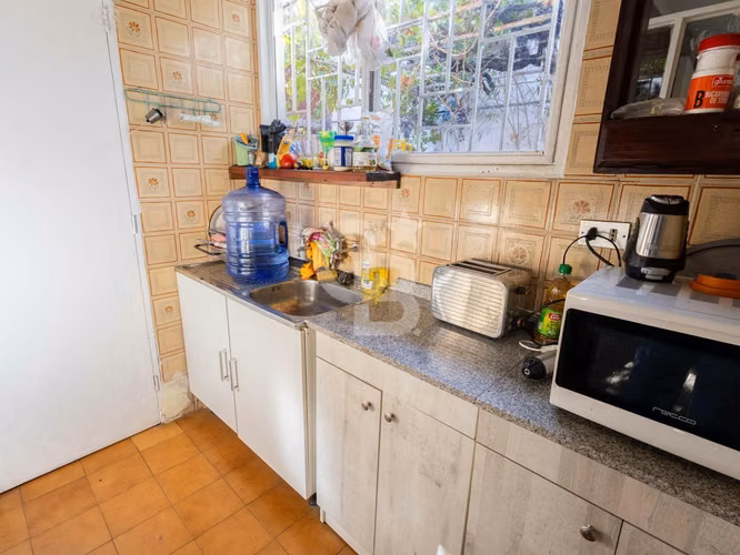 Gran Casa con Terreno para Jardin, Oficinas o similares - Imagen 5