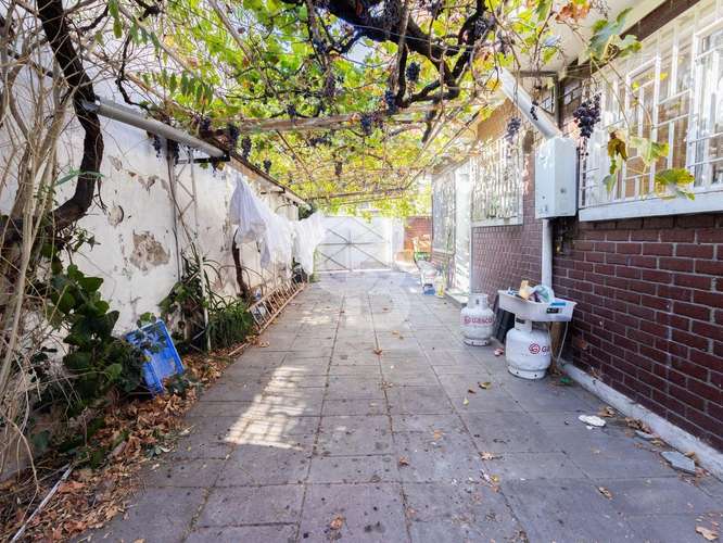 Gran Casa con Terreno para Guardería, Oficinas o similares