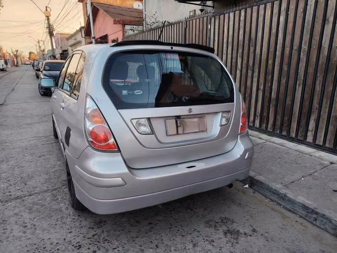 Suzuki aerio