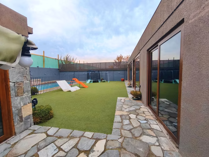 VENTA DE CASA EN CHICUREO CON PISCINA. (181418) - Imagen 21