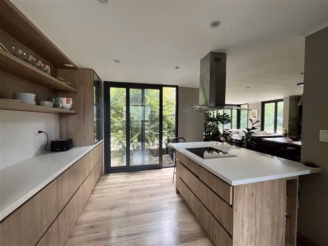 Vendemos Excelente Casa en Loteo Cerrado Alto Las Cruces