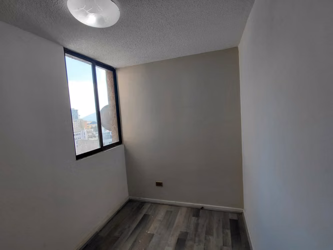 Departamento 3 dormitorios en venta, San Antonio, Santiago Centro - Imagen 9