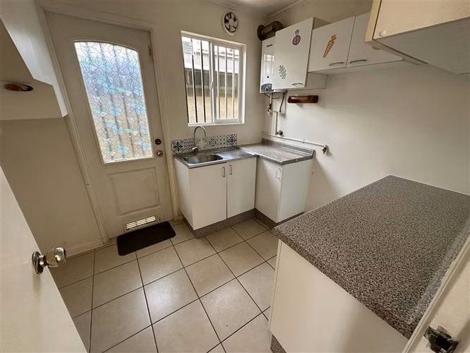 Casa de Esquina en Arriendo Brisas de la Ribera 3Dorm 2Baños