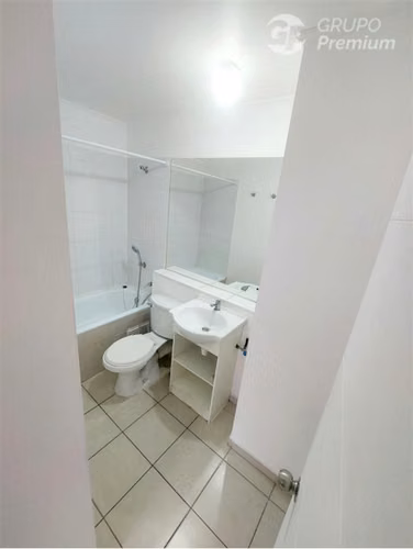 Departamento en venta de 1 dorm. 1B 1E en La Granja