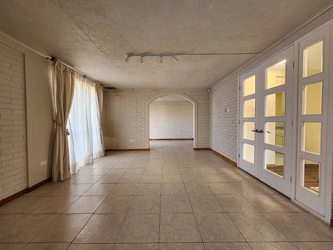 ¡Casa en venta 5D 3B, sector “Los Jardines de Peñuelas”, Coquimbo! - Imagen 3