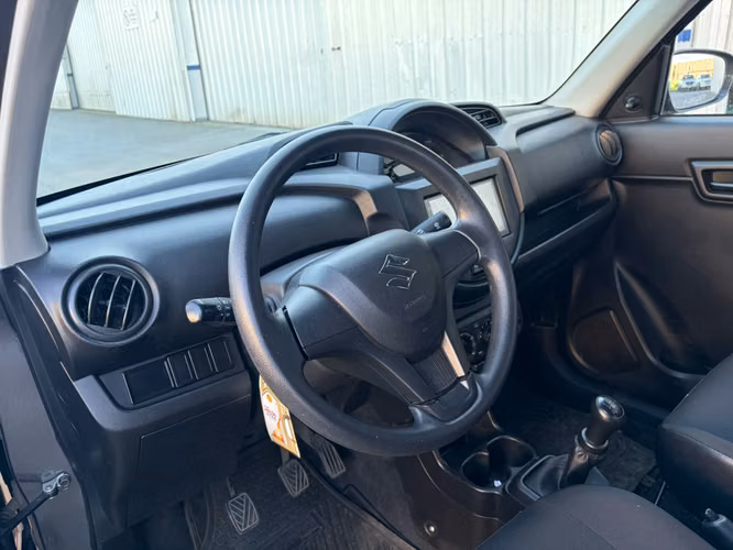 SUZUKI S-PRESSO 1.0 GLX AC MT - Imagen 8