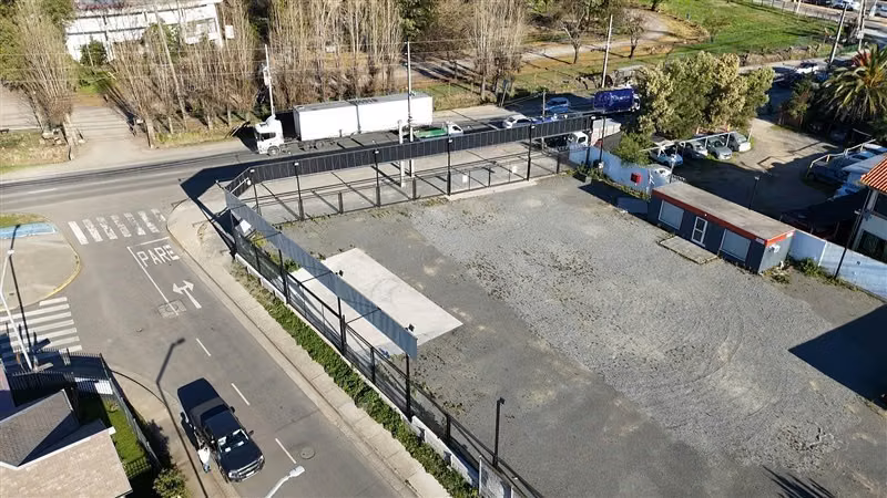 Arrendamos Excelente Sitio Comercial En Avenida Las Rastras