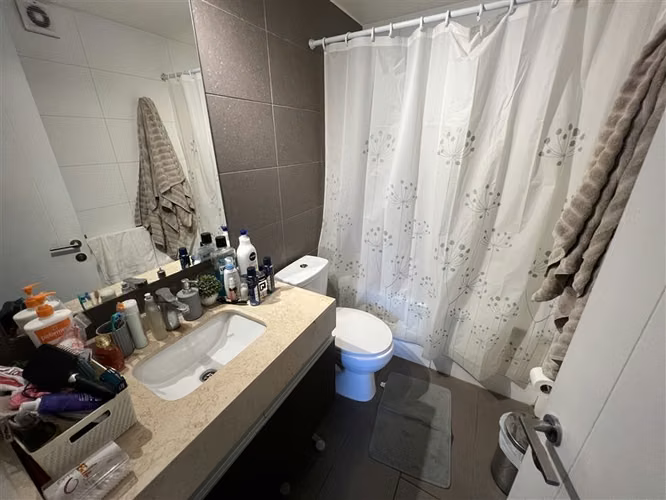 Arriendo departamento 2 dorm. metro Príncipe de Gales