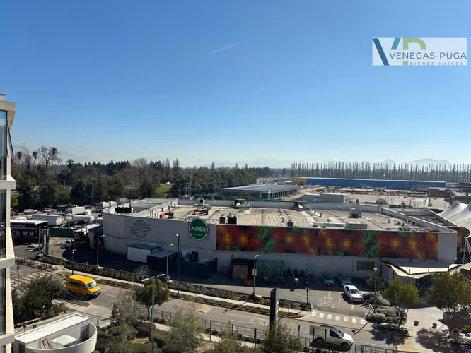 Edificio Puertas de Chicureo, Colina  Oportunidad de Inversión Médica en un Sector de Alta Plusvalía