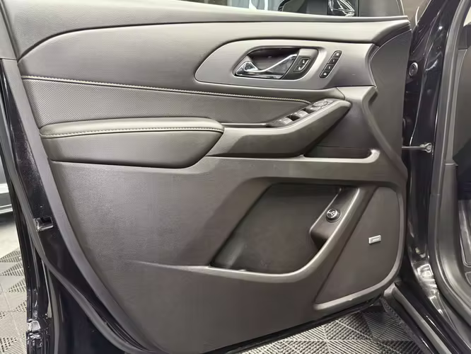 chevrolet traverse awd 2019 version premier