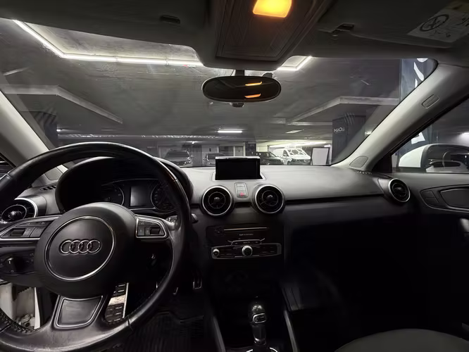 AUDI A1 2017 AT