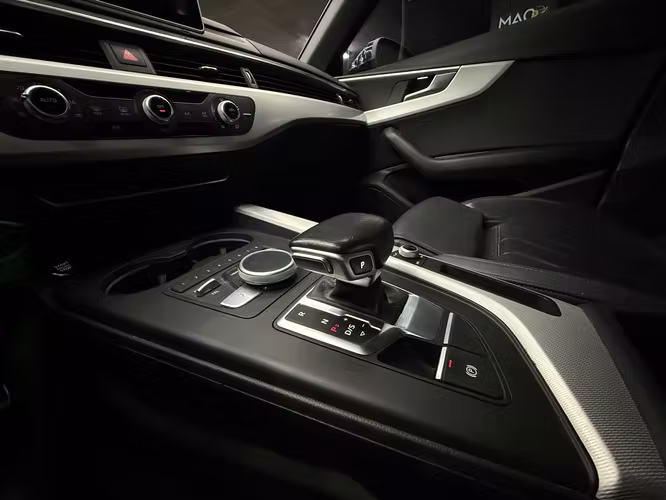 AUDI A4 2.0 2016 AT TFSI