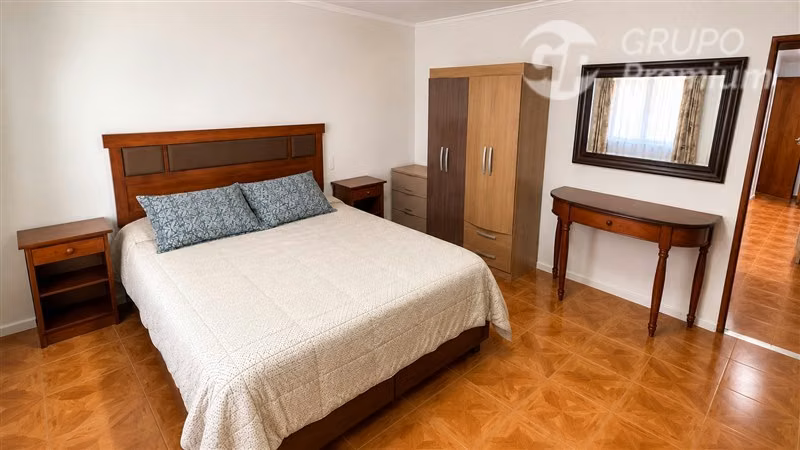 Amplia y acogedora casa de 6D, 2B en venta en Tongoy - Imagen 2
