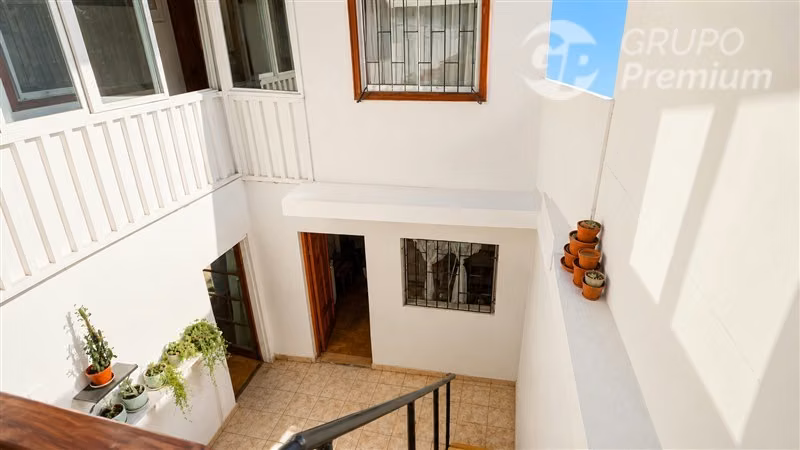 Amplia y acogedora casa de 6D, 2B en venta en Tongoy - Imagen 9