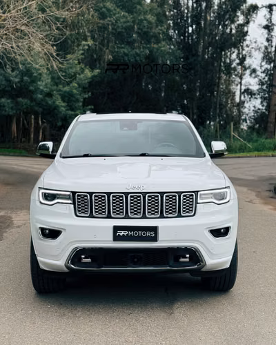 2020 Jeep Grand Cherokee 5.7 Overland 4WD AT 5P
