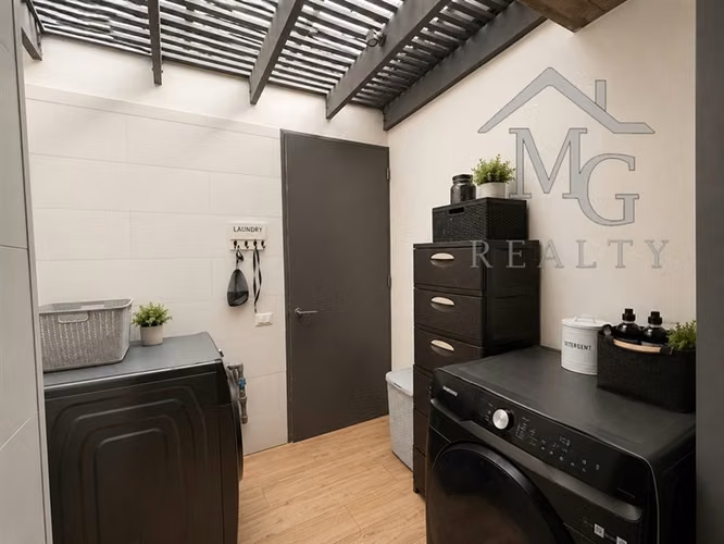 Casa en arriendo de 4 dorm. en Chicureo Colina