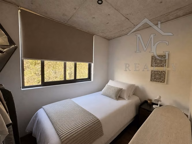 Casa en arriendo de 4 dorm. en Chicureo Colina
