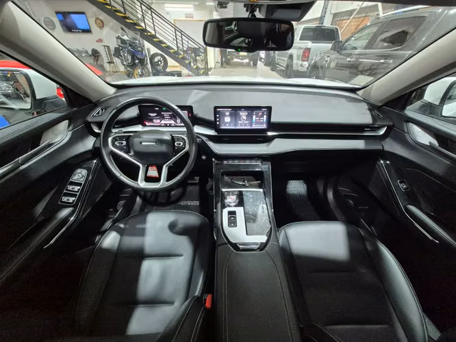 2023 Haval H6 turbo 2.0 Active 4x2 AT 5P - Imagen 8