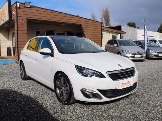 PEUGEOT 308 FELINE BLUEHDI 1.6 AT 2017