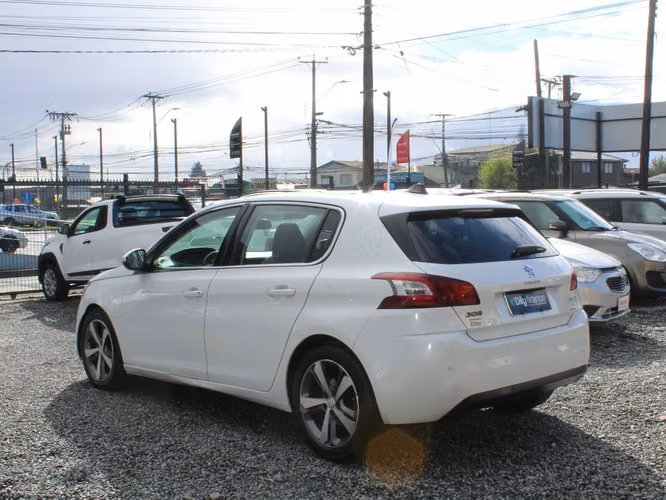 PEUGEOT 308 FELINE BLUEHDI 1.6 AT 2017