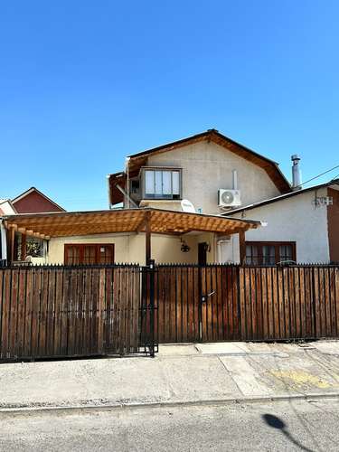 Los Andes – Casa 4D Estac. techado – Villa Los Morenos - Imagen 2