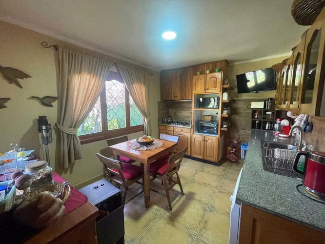 Hermosa casa 3D/2B con piscina (181488) - Imagen 7