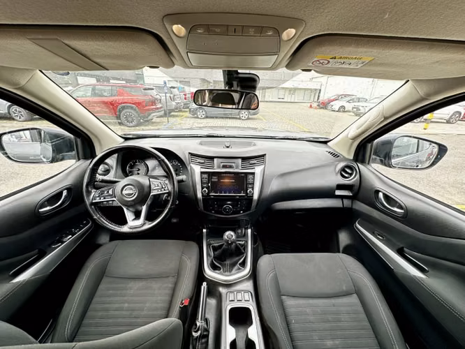 Nissan Navara 2.3 Dc Se Mt 4x2 Diesel 2023 - Imagen 18