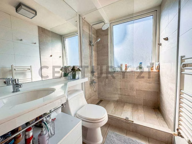 Vendo AMPLIO Departamento, Las Condes (181492) - Imagen 20