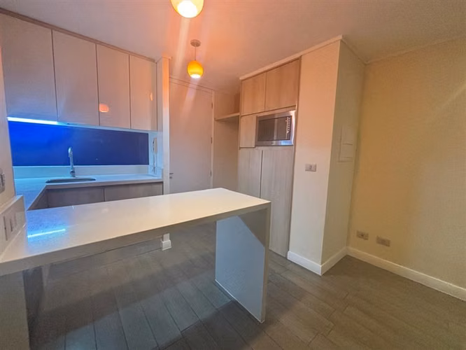 Departamento arriendo 1D/1B Metro H de Magallanes.