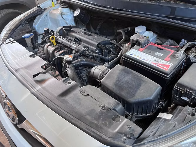 Hyundai accent - Imagen 5
