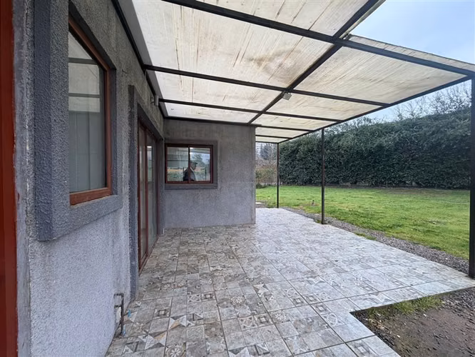 Casa en arriendo de 3 dorm. 2 baños en Talca