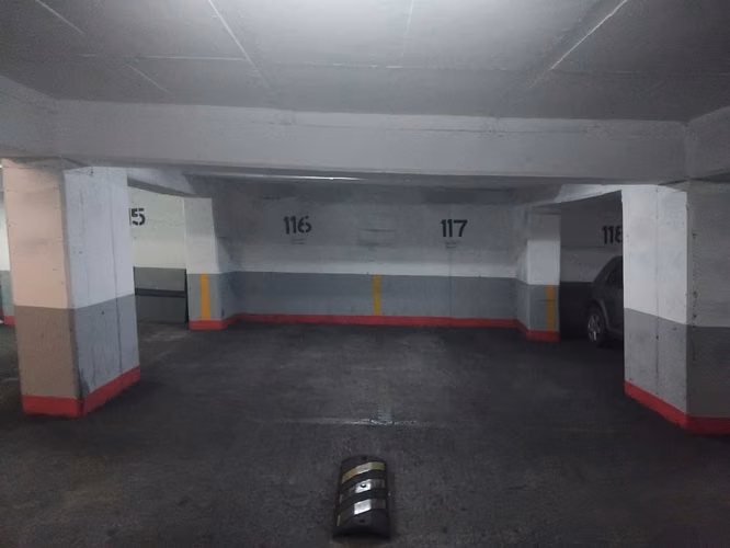El Golf- A min de metro Alcántara- Apoquindo/ 12privados 6 estacionamientos. - Imagen 15