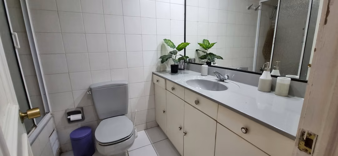 Se vende exclusivo departamento amoblado, vista al mar, Jardín del Mar, Reñaca.