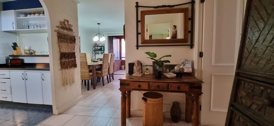 Se vende exclusivo departamento amoblado, vista al mar, Jardín del Mar, Reñaca.